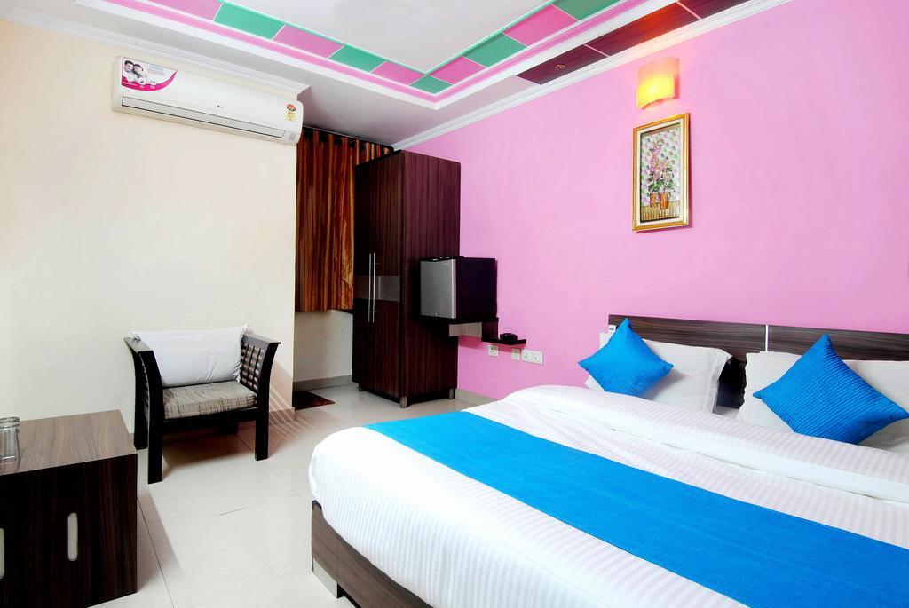 Hotel Durga International New Delhi Ruang foto