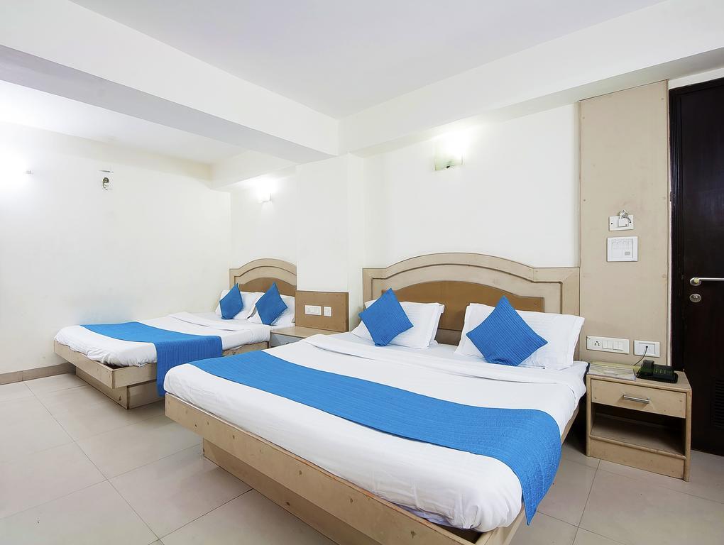 Hotel Durga International New Delhi Bagian luar foto